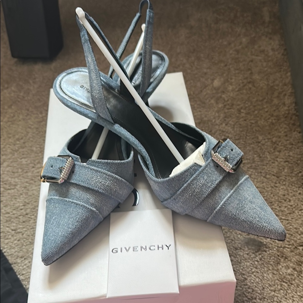 Givenchy Blue Heels Sophisticated Style